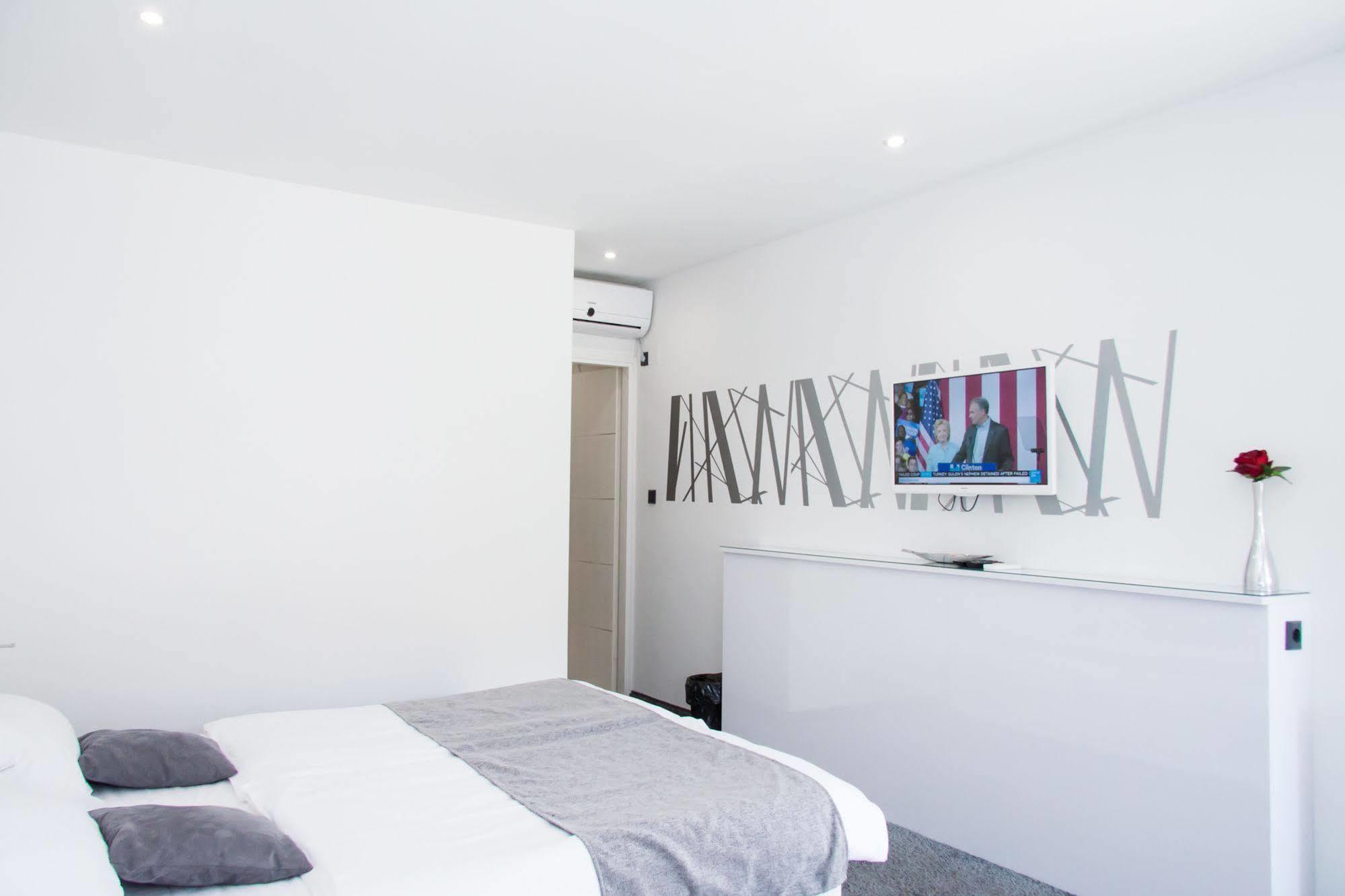 Hotel Cool Zagreb Airport Velika Gorica Ngoại thất bức ảnh