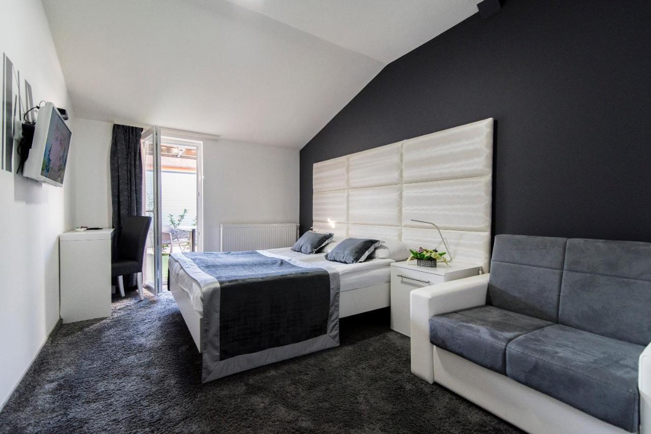 Hotel Cool Zagreb Airport Velika Gorica Ngoại thất bức ảnh